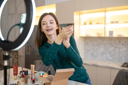Cómo los influencers están transformando la industria de la cosmética